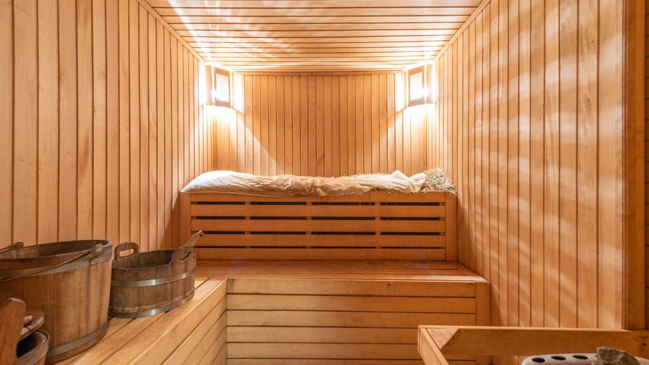 Sauna after ice bath 