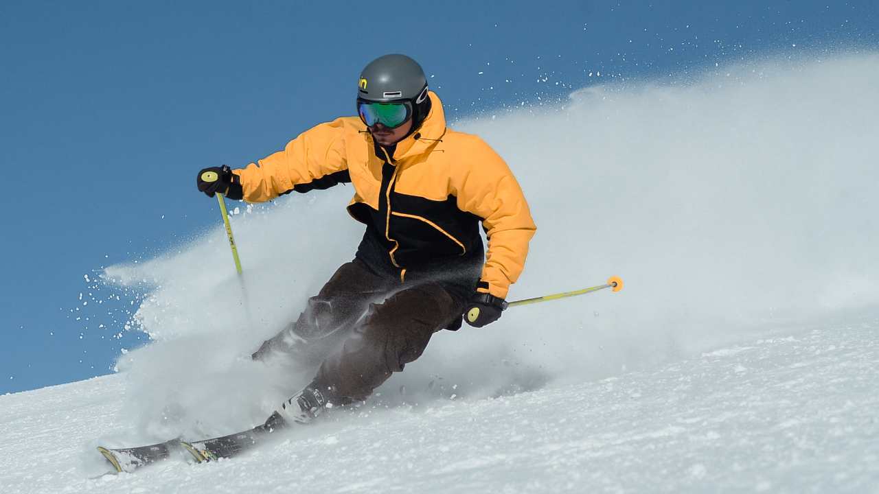 ski helmet