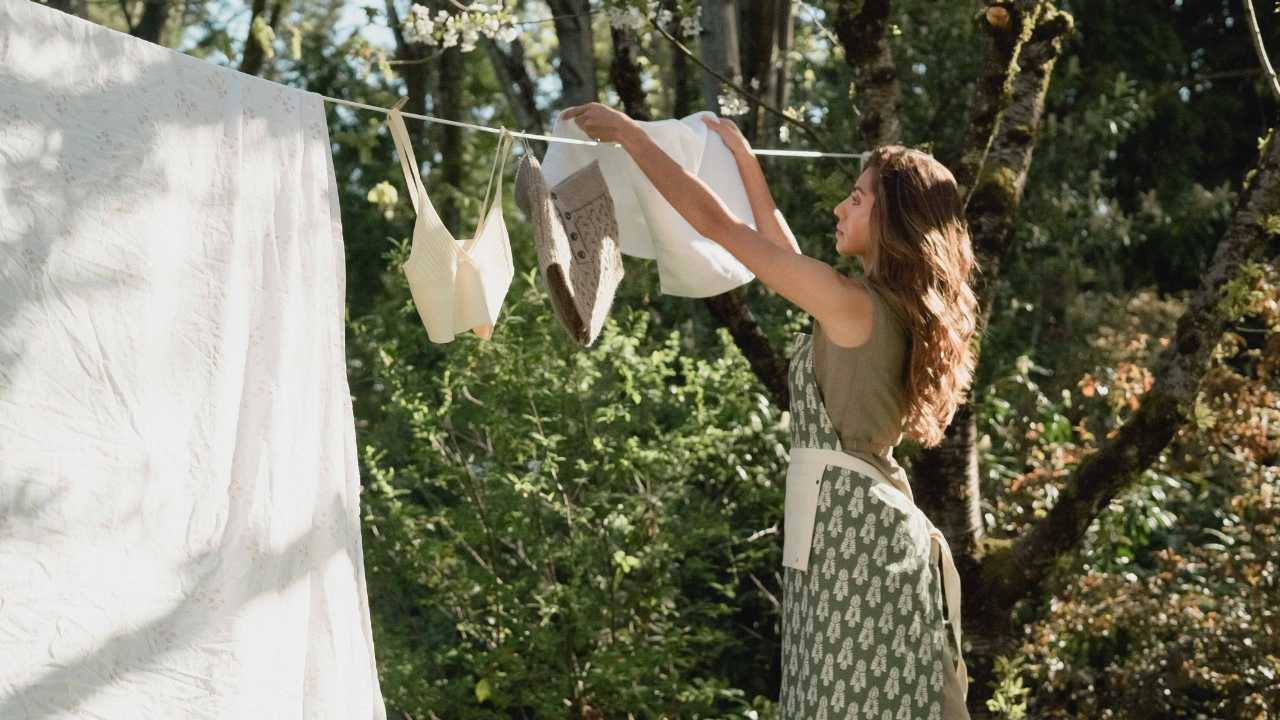 Clothes line