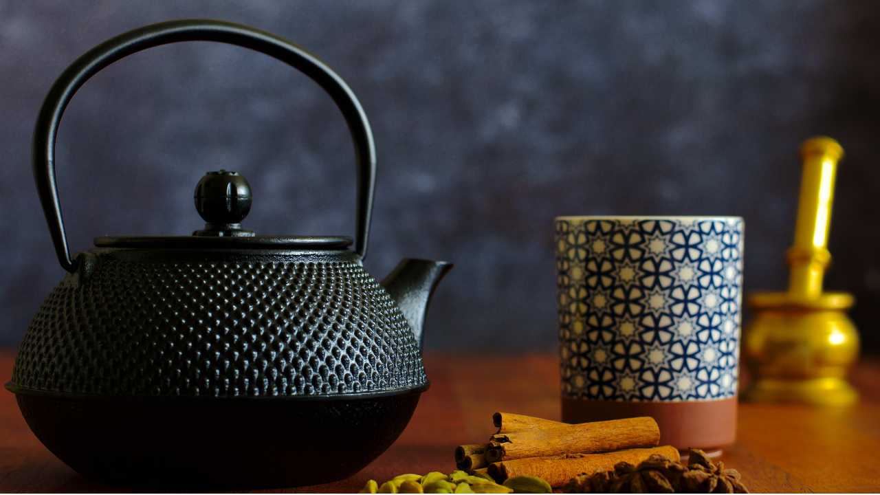 Cast Iron Teapot