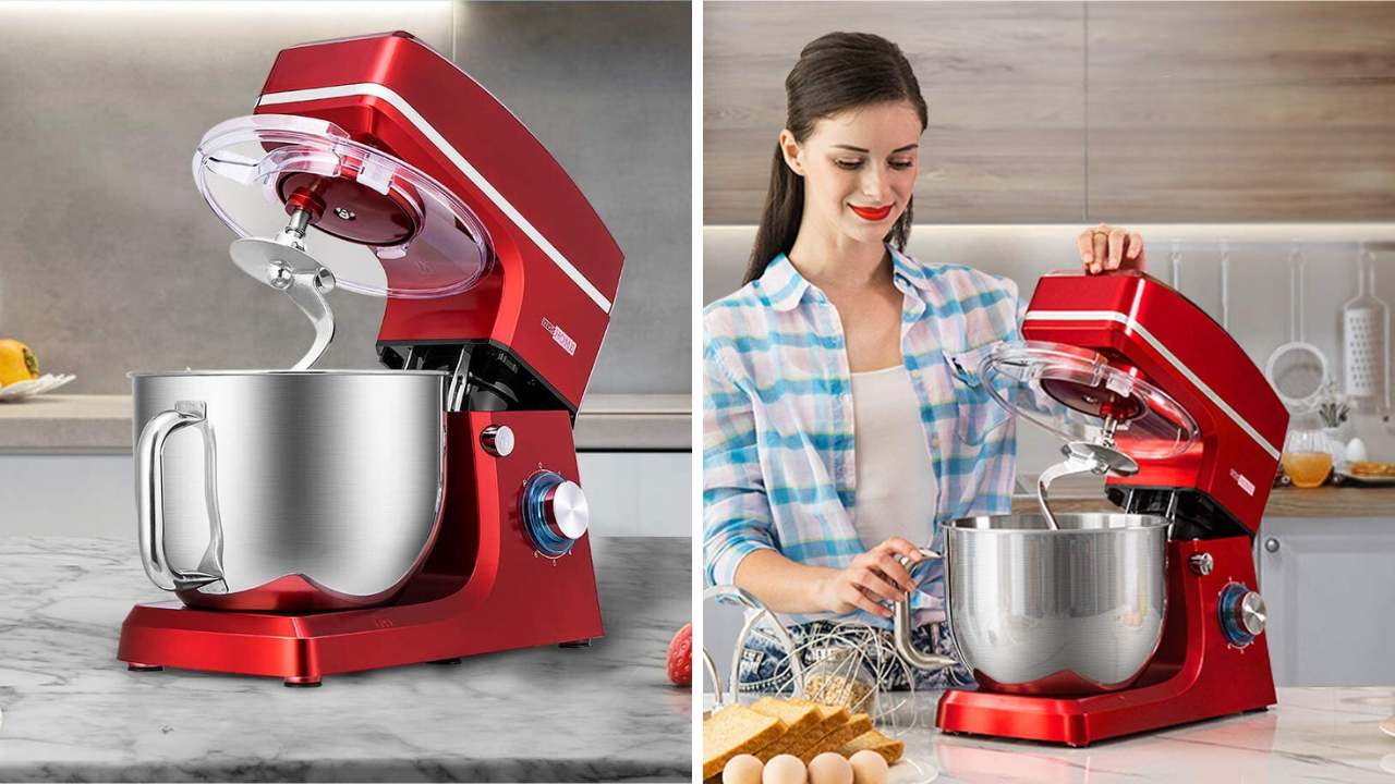 Mixer for baking 